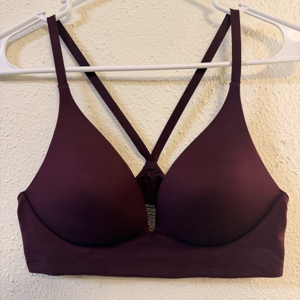 Body By Victoria Lightly Lined Plunge 32C Bra